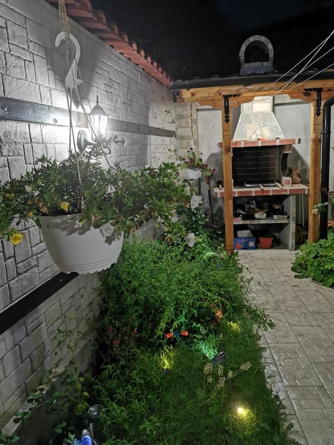 Rose Valley Guest House Kazanlak Kültér fotó