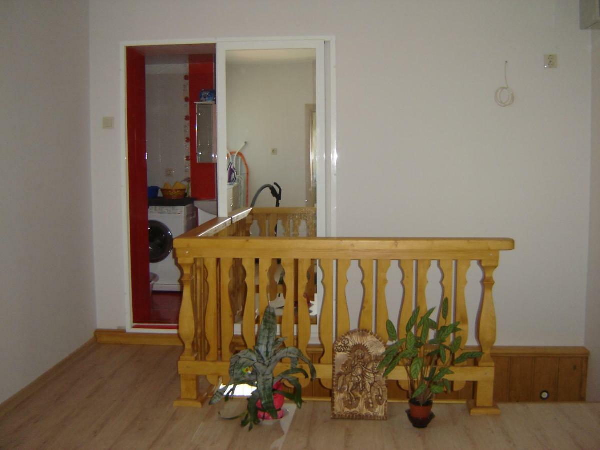 Rose Valley Guest House Kazanlak Kültér fotó